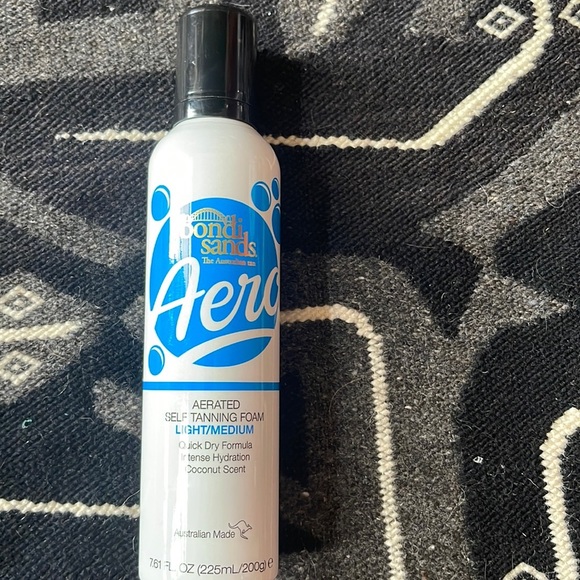 Aero Bondi Sands The Australian Tan Self Tanning Light/Medium 7.61oz - Picture 1 of 5